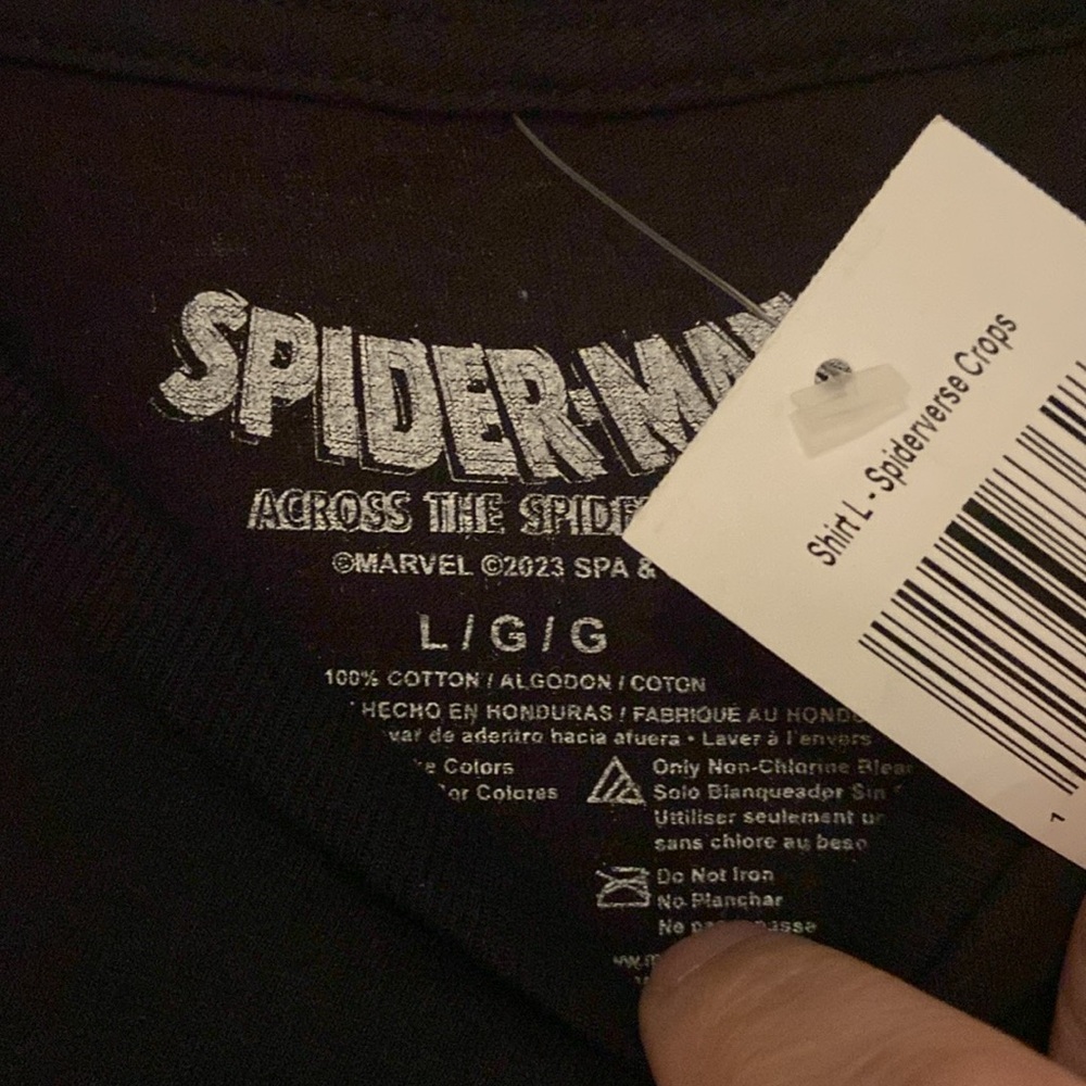 Spider-Man Across the Spider-Verse Shirt Multiple Adult Sizes Available 🔥 YB2 - Picture 3 of 4